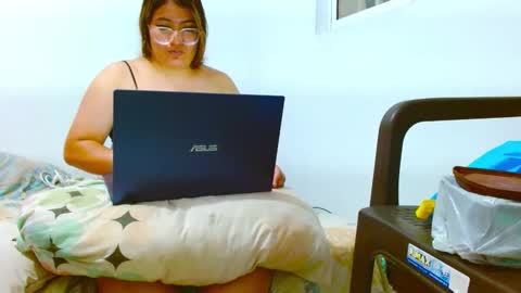 Snapshot of gonul_aslanbey chatting on October 14, 2025, 12:44 am gonul aslanbey online show from October 14, 2025, 12:44 am