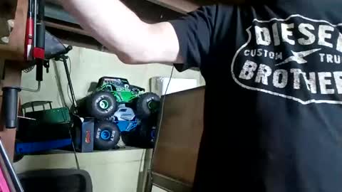 goober1979 online show from April 18, 2026, 3:10 am