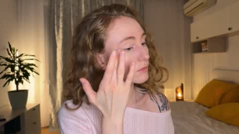 Snapshot of good__choice chatting on December 2, 2025, 1:50 pm Polly online show from December 2, 2025, 1:50 pm