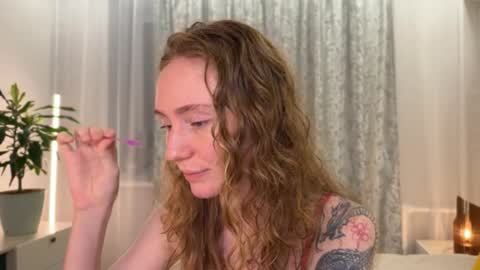 Snapshot of good__choice chatting on December 5, 2025, 5:53 pm Polly online show from December 5, 2025, 5:53 pm