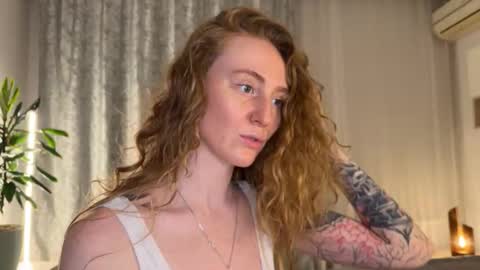 Snapshot of good__choice chatting on December 22, 2025, 1:08 pm Polly online show from December 22, 2025, 1:08 pm