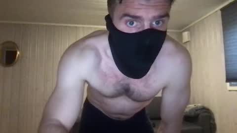 Snapshot of goodbadboi chatting on April 15, 2026, 4:25 pm goodbadboi online show from April 15, 2026, 4:25 pm