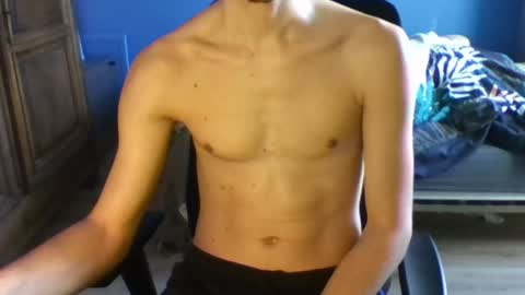 Snapshot of goodboy146 chatting on December 6, 2024, 11:00 am Goodboy online show from December 6, 2024, 11:00 am