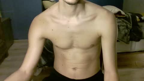 Snapshot of goodboy146 chatting on December 16, 2025, 11:32 pm Goodboy online show from December 16, 2025, 11:32 pm