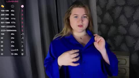 Sexy Mona 3 online show from October 21, 2025, 6:30 pm