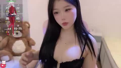 gorgeous girl33 online show from March 2, 2026, 1:19 am