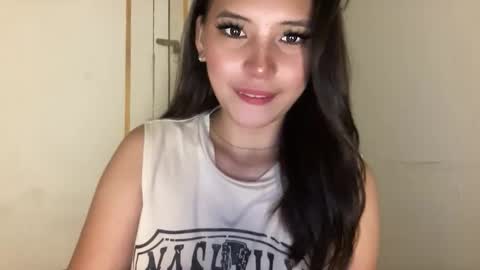 Lyn online show from March 9, 2026, 1:42 am