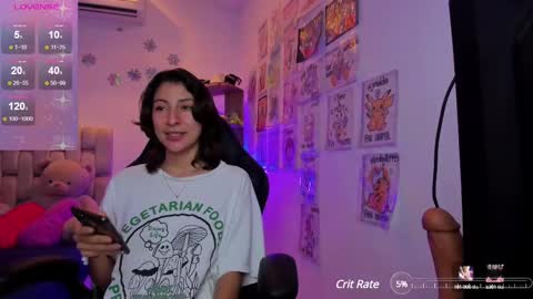 i am Jessi  I love animals and drawing I hope to get along with everyone. XOXO online show from February 26, 2025, 11:04 pm