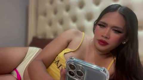 Snapshot of gorgeousbella69 chatting on March 20, 2026, 10:58 pm Bella online show from March 20, 2026, 10:58 pm