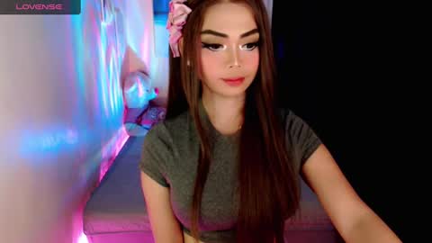 Emmy online show from December 22, 2024, 11:54 am