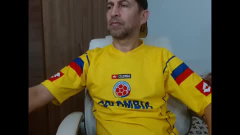 Andres online show from May 15, 2026, 10:33 am