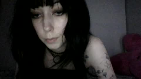 gothgirlxo online show from July 27, 2026, 7:26 am