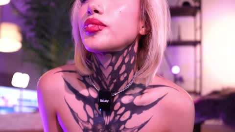 sophie  Special celebration a the beach 300k followers 3011 and 0112   online show from December 14, 2024, 9:45 pm