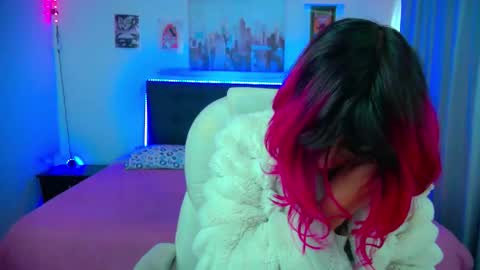 goth_minerva online show from February 15, 2026, 1:31 pm