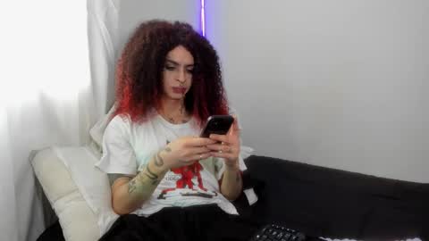 Snapshot of goth_ru chatting on December 23, 2024, 7:41 pm Russ online show from December 23, 2024, 7:41 pm