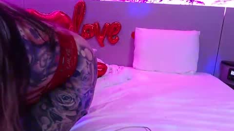 Snapshot of gothbaby305 chatting on February 14, 2026, 6:10 am gothbaby305 online show from February 14, 2026, 6:10 am