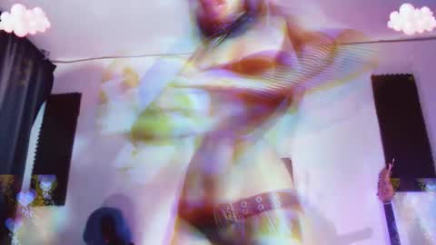        online show from October 23, 2025, 5:18 am