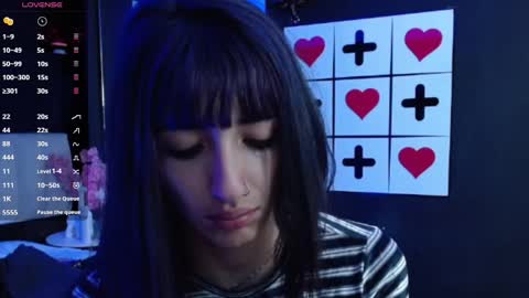 Meredith Alessandra online show from November 21, 2025, 4:44 am