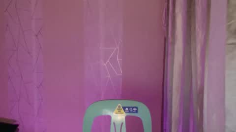 HoneyGrace online show from November 21, 2025, 1:54 pm