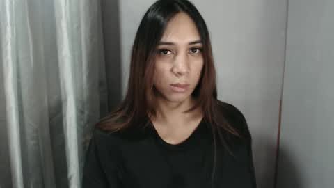 Snapshot of grace_for_youuu chatting on April 23, 2026, 4:24 am HoneyGrace online show from April 23, 2026, 4:24 am