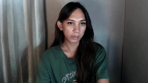 Snapshot of grace_for_youuu chatting on April 23, 2026, 10:45 pm HoneyGrace online show from April 23, 2026, 10:45 pm
