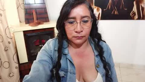 Snapshot of grace_mature_milf chatting on November 12, 2025, 5:02 pm grace_mature_milf online show from November 12, 2025, 5:02 pm