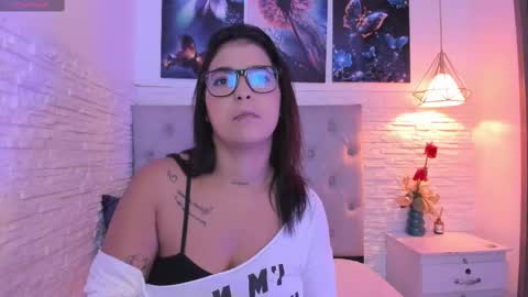 Gracey Milf online show from March 11, 2025, 11:33 am