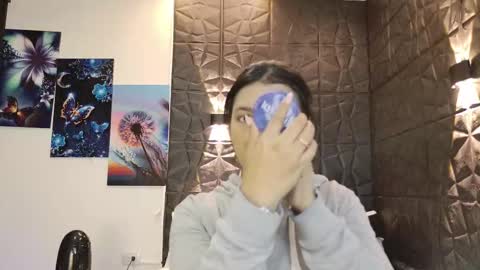 Gracey Milf online show from September 18, 2025, 11:12 am