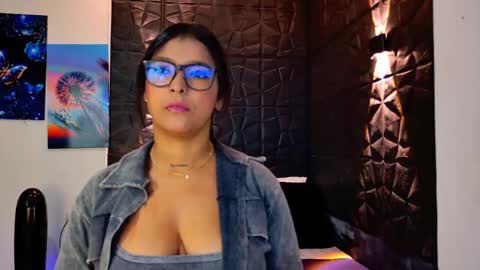 Gracey Milf online show from November 11, 2025, 11:43 am