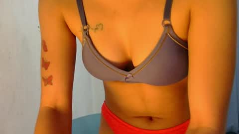 Snapshot of gracia_belle chatting on June 15, 2026, 8:55 pm belle online show from June 15, 2026, 8:55 pm