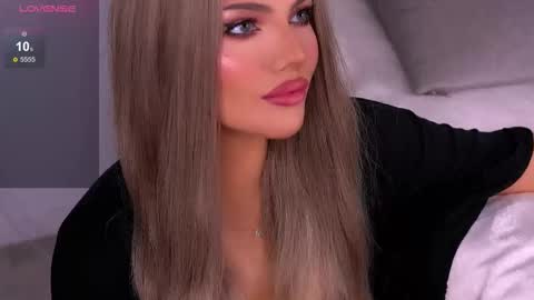 Grace online show from October 17, 2025, 2:30 pm