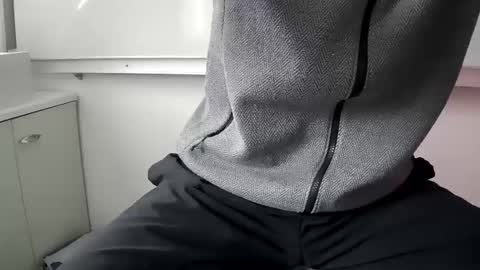 grandbi online show from November 20, 2025, 10:26 am