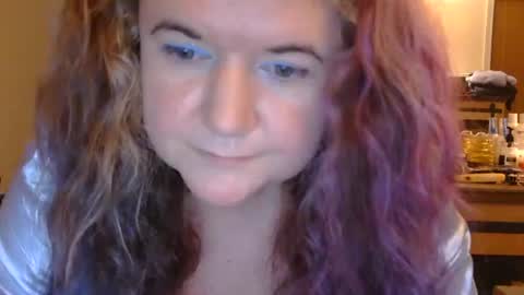 grateful42day online show from December 3, 2025, 5:04 am