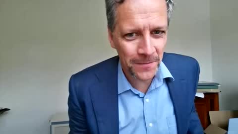 grattitude online show from November 18, 2025, 3:45 am