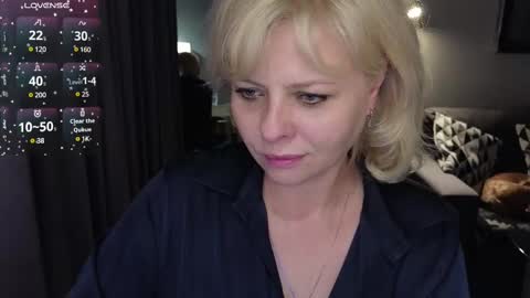 Snapshot of gray_swann chatting on February 24, 2025, 7:30 pm Ray online show from February 24, 2025, 7:30 pm