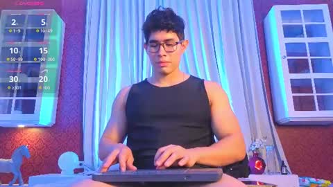Snapshot of grayandrews chatting on June 23, 2026, 4:21 am grayandrews online show from June 23, 2026, 4:21 am