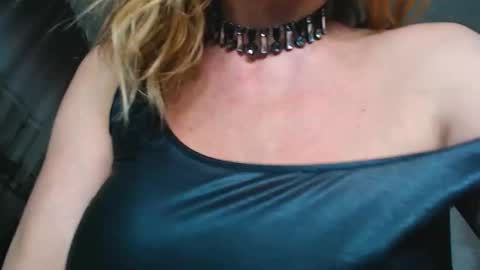 GreatRedhead online show from December 14, 2024, 2:01 am