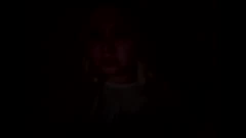 Snapshot of green_eyes_twinkl chatting on April 20, 2026, 9:49 pm Lina 3 online show from April 20, 2026, 9:49 pm