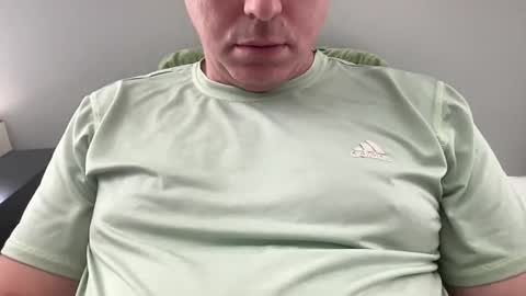 Snapshot of green_knight4169 chatting on January 8, 2026, 6:43 pm GreenKnight online show from January 8, 2026, 6:43 pm