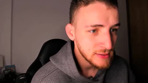 Snapshot of greeneyes_col chatting on October 3, 2025, 11:40 am Juan online show from October 3, 2025, 11:40 am