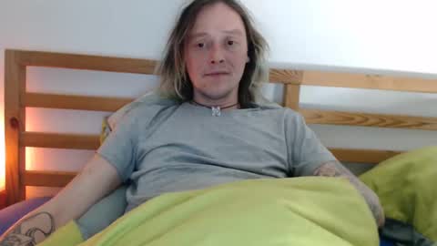 Greenmoon online show from January 4, 2025, 10:13 pm