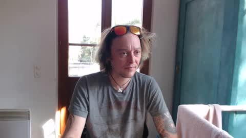 Greenmoon online show from March 8, 2025, 1:14 pm