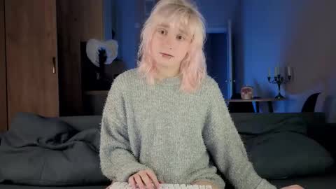 Greg-independent model online show from March 12, 2026, 9:10 pm