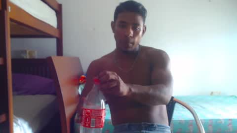 Snapshot of gregory_x chatting on February 8, 2025, 7:27 pm Gregory max online show from February 8, 2025, 7:27 pm