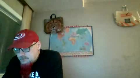 Snapshot of gregrev chatting on February 6, 2026, 2:27 am gregrev online show from February 6, 2026, 2:27 am