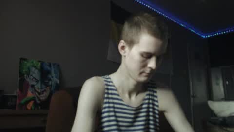 Snapshot of greonn chatting on February 21, 2025, 12:28 pm Felix online show from February 21, 2025, 12:28 pm