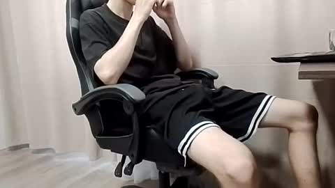 Snapshot of greonn chatting on October 15, 2025, 11:32 am Felix online show from October 15, 2025, 11:32 am