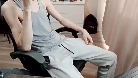 Snapshot of greonn chatting on January 17, 2026, 9:03 am Felix online show from January 17, 2026, 9:03 am