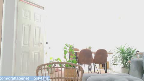 Gretta online show from March 9, 2026, 9:08 pm