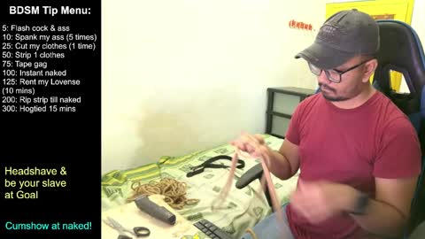 Snapshot of greybondage93 chatting on February 3, 2025, 4:31 pm Grey Hardy Slave online show from February 3, 2025, 4:31 pm